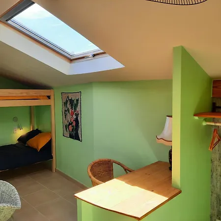 Komfortables Ardeche Haus Mit Panoramaausblick 펜션 *